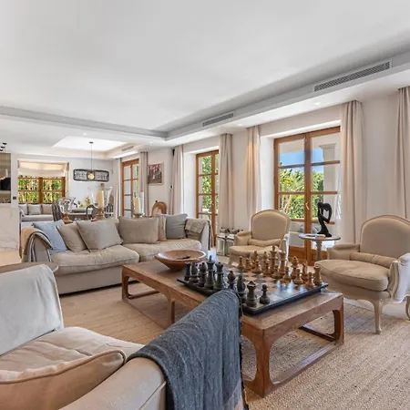 Vacation I White Orchid, Palatial Villa, Private Heated Pool, Prime Golf Valley Location, Minutes From Puerto Banus, Luxury Interiors, Outdoor Fire Pit Lounge Villa