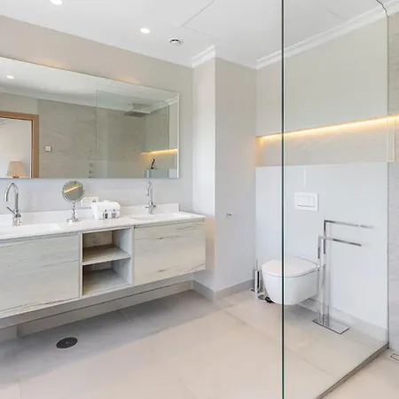 Villa Vacation I White Orchid, Palatial Villa, Private Heated Pool, Prime Golf Valley Location, Minutes From Puerto Banus, Luxury Interiors, Outdoor Fire Pit Lounge *
