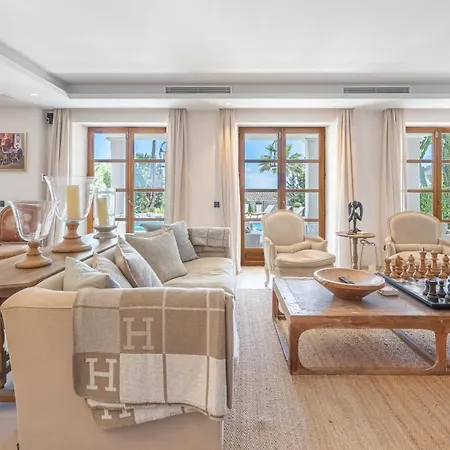 Villa Vacation I White Orchid, Palatial Villa, Private Heated Pool, Prime Golf Valley Location, Minutes From Puerto Banus, Luxury Interiors, Outdoor Fire Pit Lounge