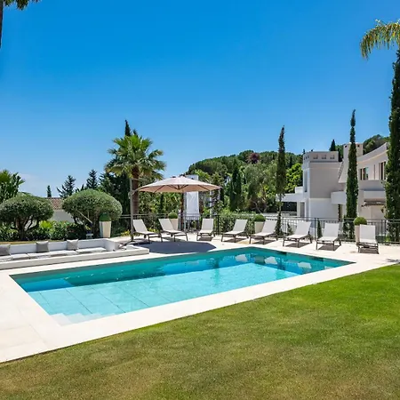 Vacation I White Orchid, Palatial Villa, Private Heated Pool, Prime Golf Valley Location, Minutes From Puerto Banus, Luxury Interiors, Outdoor Fire Pit Lounge Villa