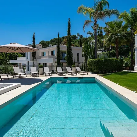 Vacation I White Orchid, Palatial Villa, Private Heated Pool, Prime Golf Valley Location, Minutes From Puerto Banus, Luxury Interiors, Outdoor Fire Pit Lounge *